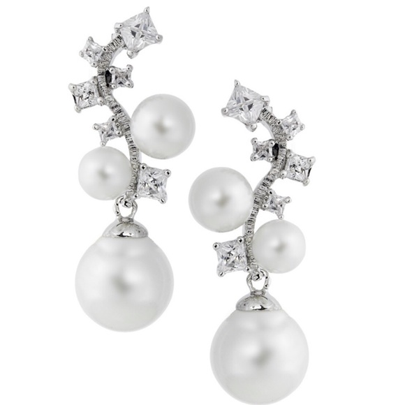 Sculptural Round Pearl Drop and Cubic Zirconia Earrings-Boutique - Picture 5 of 7
